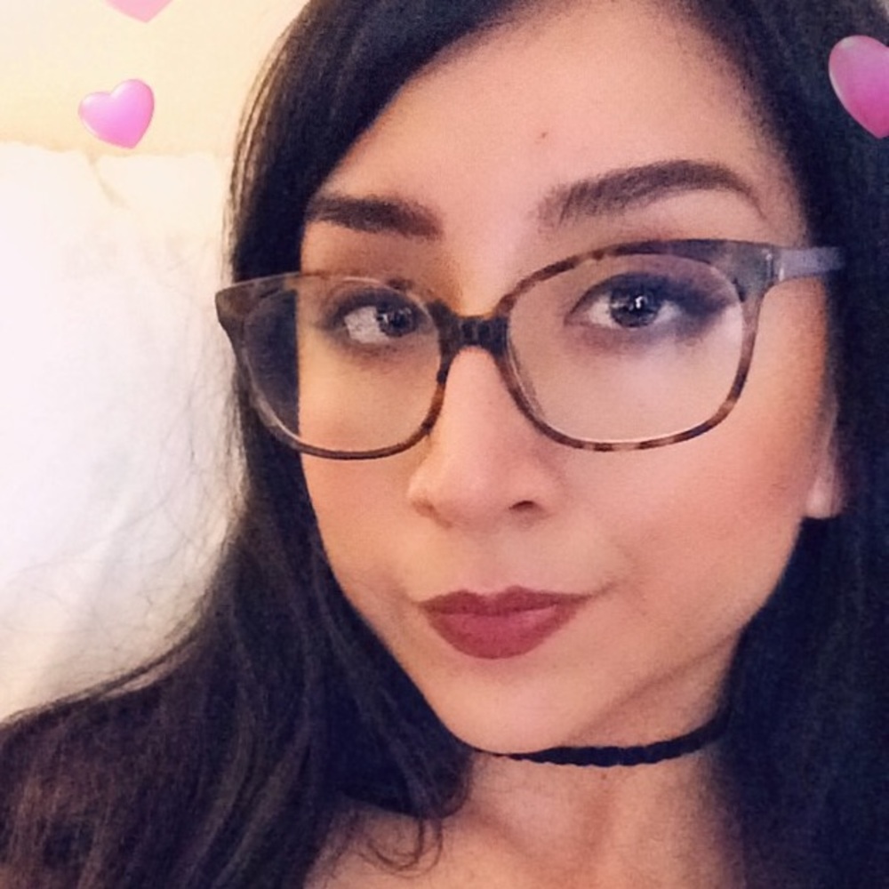 Meet your Posher, Vanessa